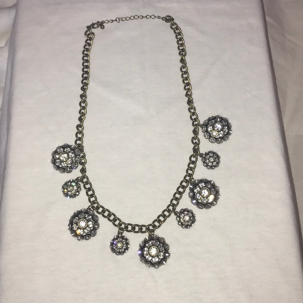 Statement necklace